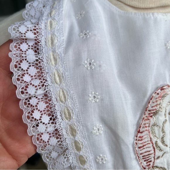 Vintage Handmade Santa Appliqué Bib Apron Christmas Holiday Lace Accents - Picture 6 of 16